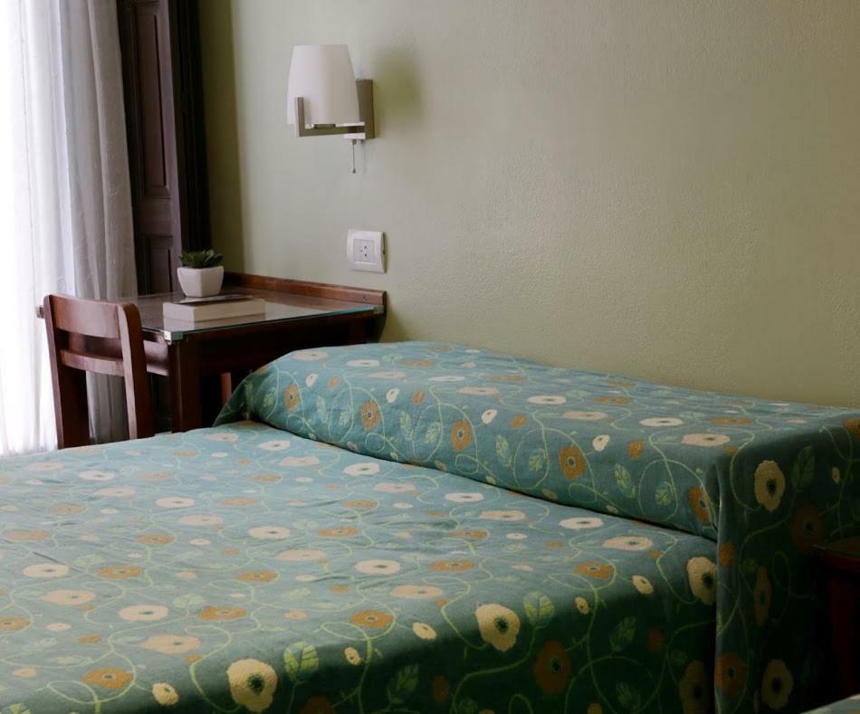 Residencial Italia Bed & Breakfast Córdoba Ngoại thất bức ảnh